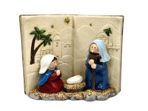 Nativity Scence - Child Holy Family